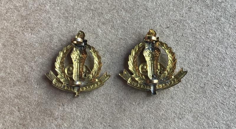 1930-42. 49th Infantry Battalion Collar Badges — image 2