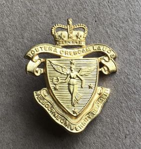 1953-60 Melbourne University Regiment Hat Badge