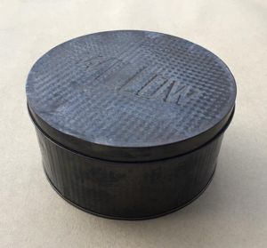 Australia WW2 Soldiers 'Willow' Cake Tin