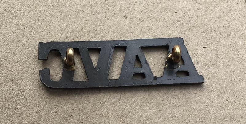 1930-42 Austral Army Veterinary Corps Shoulder Title — image 2