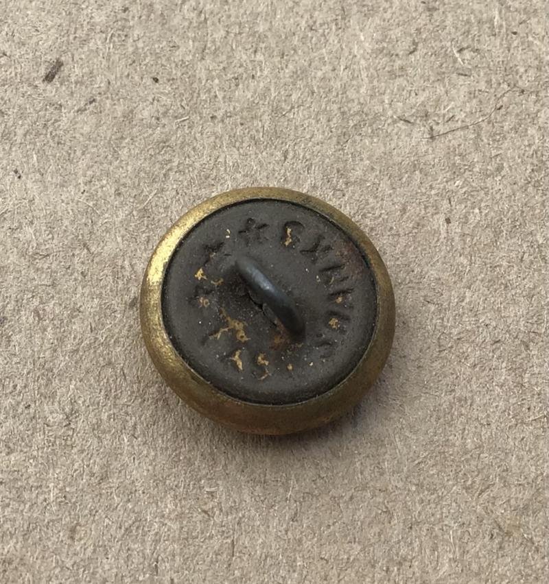 Pre-Federation Royal Navy Tunic Button — image 2