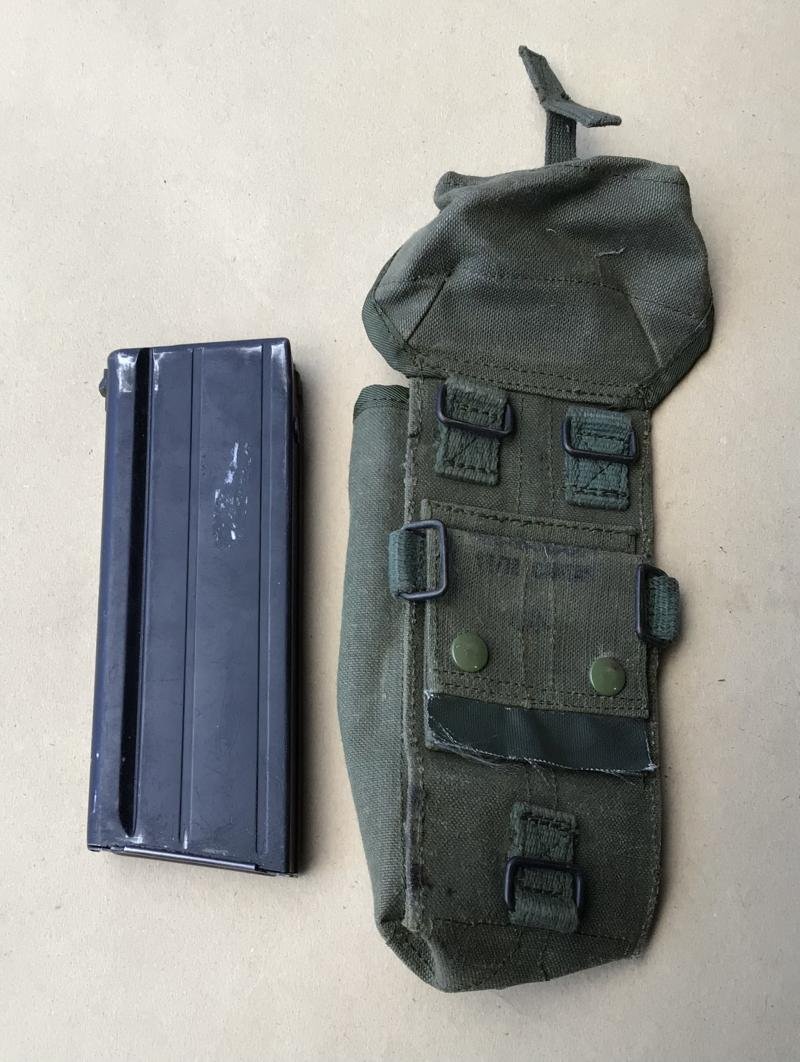 Australia Vietnam War Period Long S.L.R Magazine and Pouch — image 3