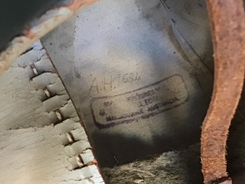 Australian WW2 RAAF Officers Solar Helmet — image 7