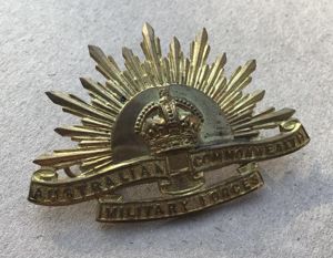 1905-1912 Rising Sun Hat Badge