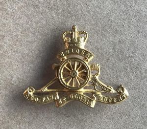 1953-60 Royal Regiment of Australian Artillery Officers Hat Badge