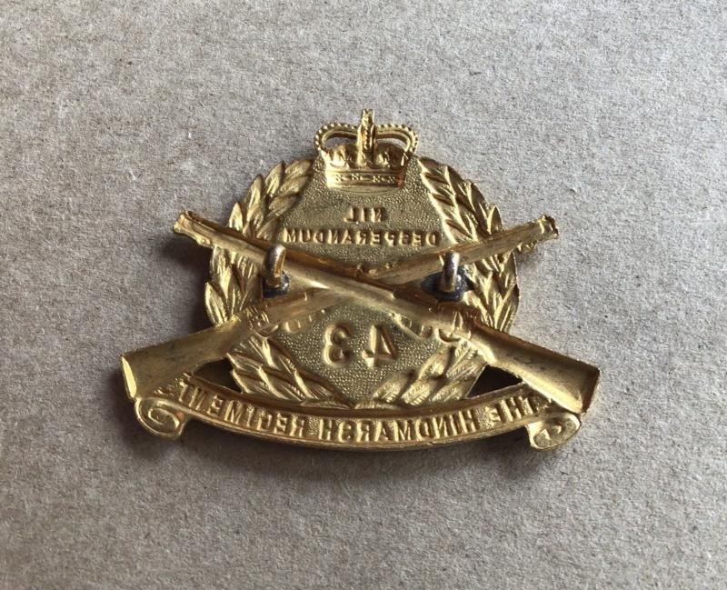 1953-60 43rd/48th Infantry Battalion Hat Badge — image 2
