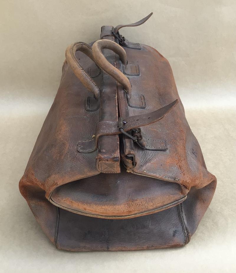 The Personal Luggage Bag of Major General Ewen George Sinclair-MacLagan, CB, CMG, DSO — image 4