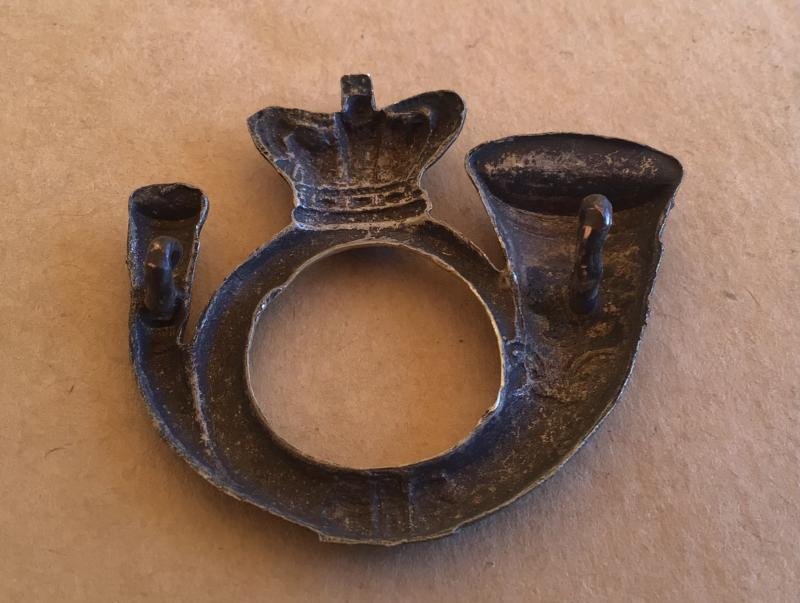 Pre-Federation Victorian Volunteer Rifles Hat Badge — image 2