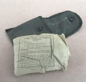 Australia Vietnam War Pattern 56 Compass /First Aid Pouch