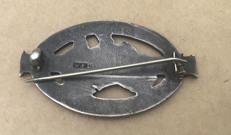 Australia Rare WW1 'War Servcie ' Badge for Female Staff of the AIF HQ in London — image 3