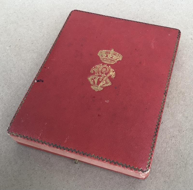 Kingdom of Italy Order of the Crown of Italy - Commanders Neck Badge. — image 2