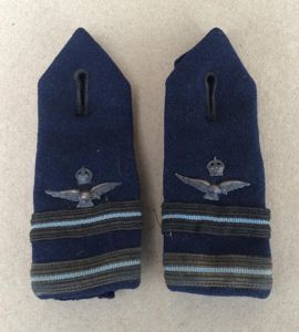 Australia WW2 RAAF Officers Great Coat Epaulettes