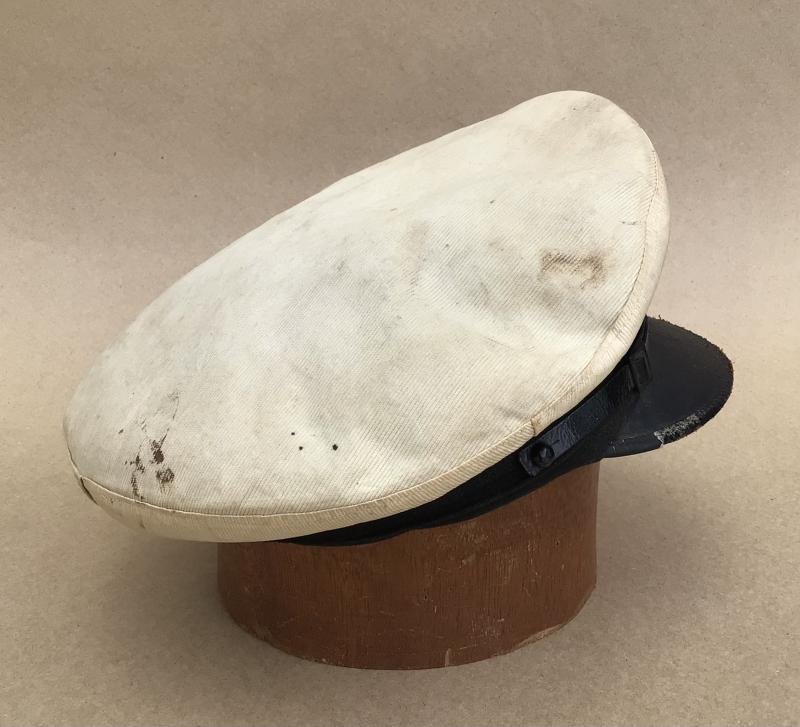 Australia WW2 RAN Officers Service Dress Visor Cap. — image 4