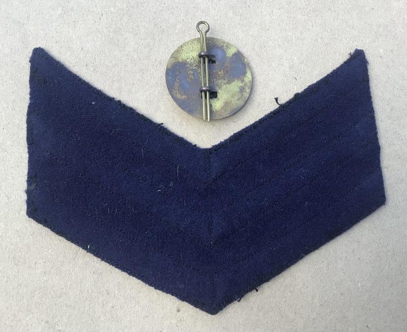 Australia WW2 RAAF Rank Cheveron - Flight Sergeant — image 2