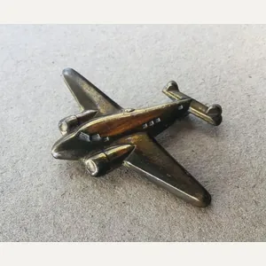 WW2 RAAF Fund Raising Lapel Badge