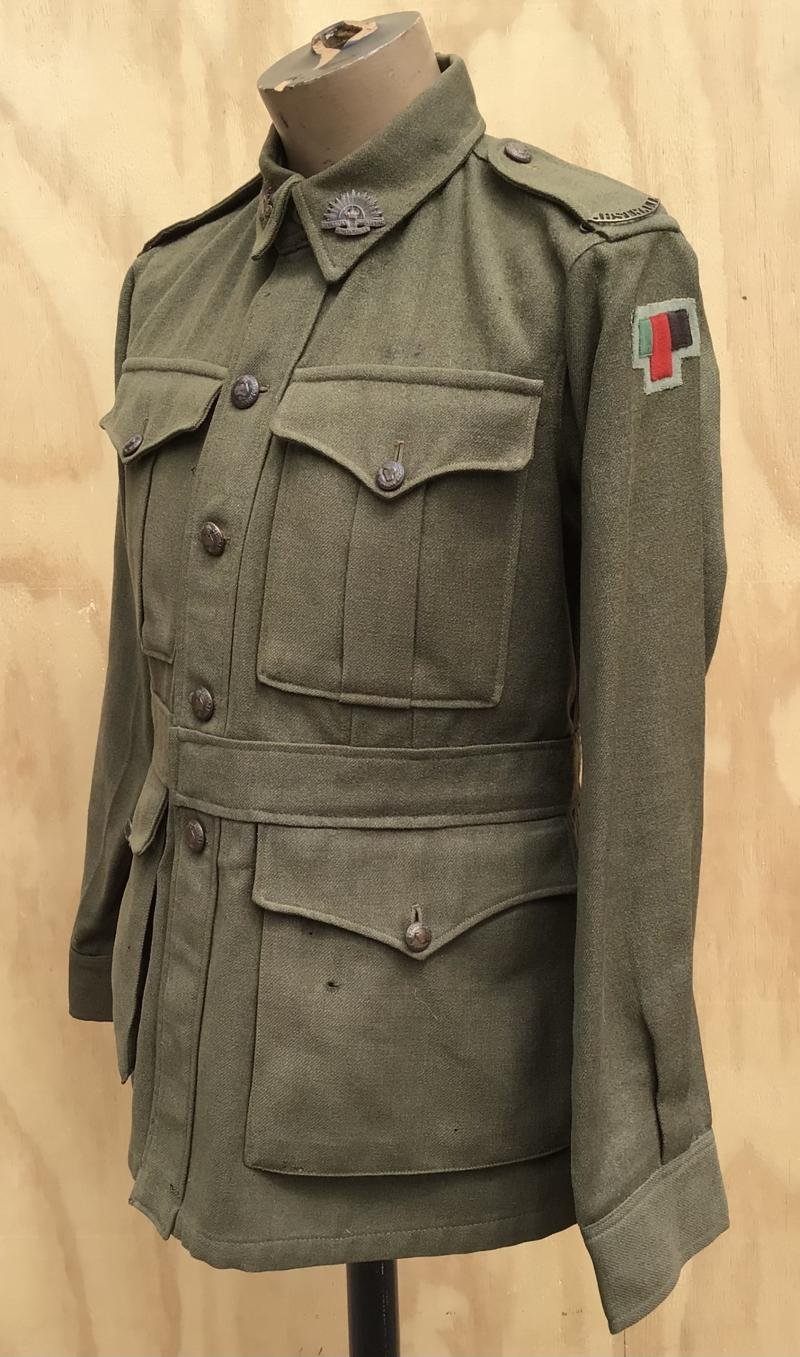 Australia WW2 Named 2/9th Cavalry Regiment Troopers Servcie Dress Tunic. — image 2