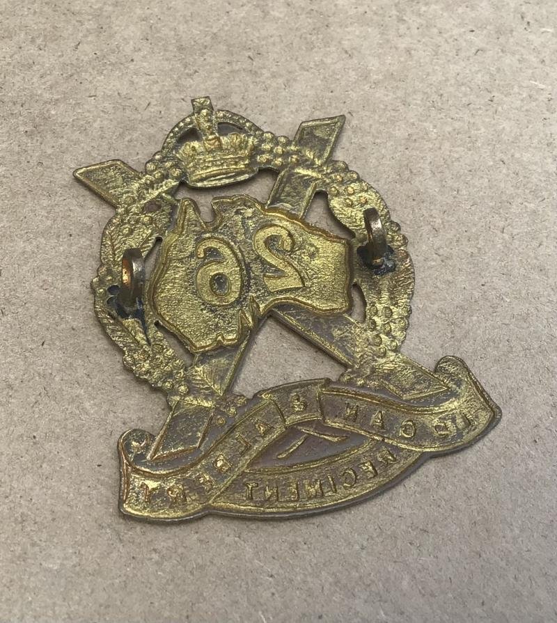 1930-42 26th Bn Hat Badge — image 2