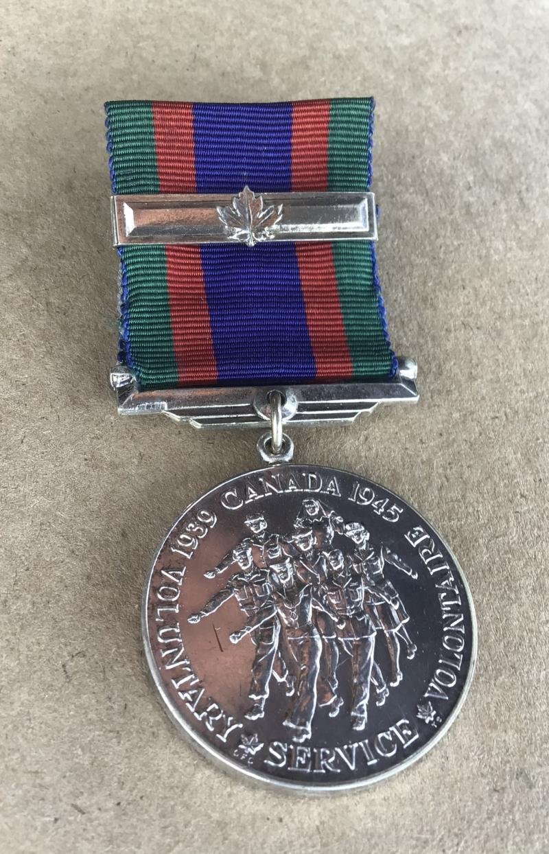 Canada WW2 Voluntary Service Medal with Clasp.