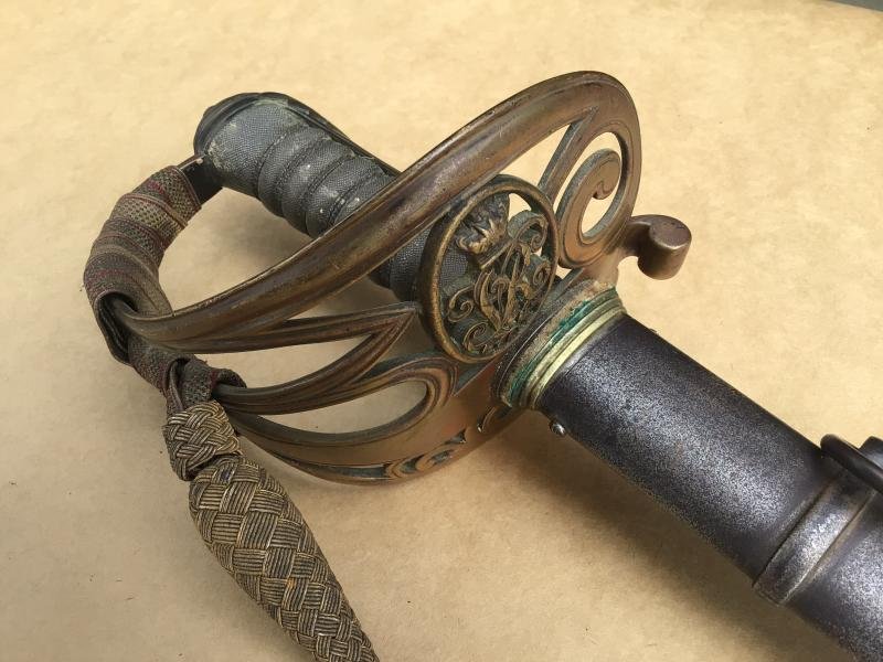 British 1845 Pattern 'Gothic Hilt' Infantry Officers Sword. — image 2