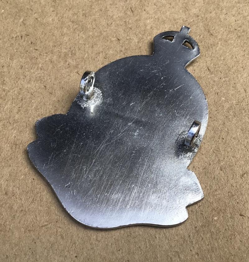 1930-42 3rd Light Horse Regiment Hat Badge — image 2