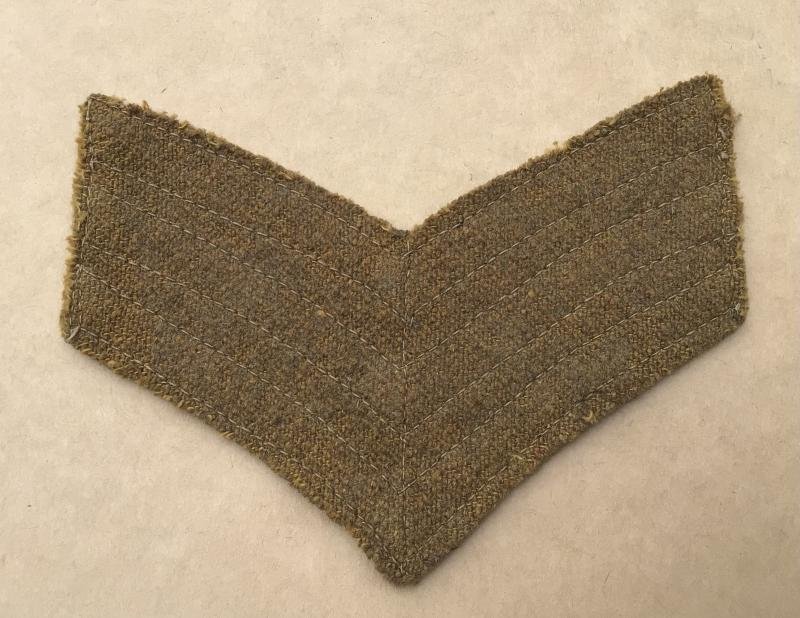 WW1 Sergeants Rank Cheverons. — image 2