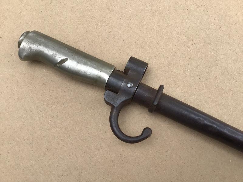French 1886 Lebel Epee bayonet. First pattern. — image 3