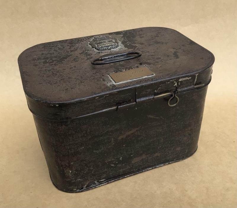 Victorian Period British Royal Navy Officers Epaulette Storage Tin — image 3