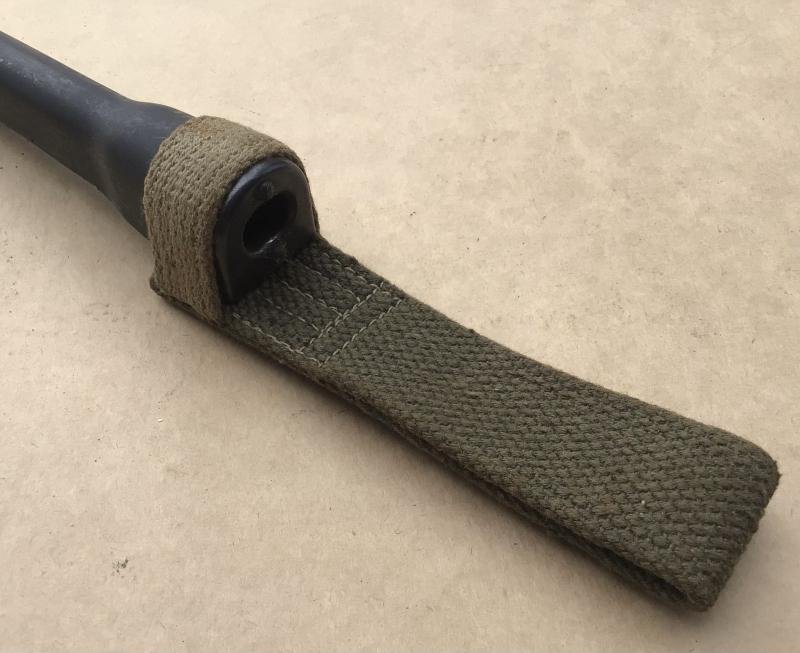 British WW2 No.4 Spike Bayonet - Victory Plastics Scbbard — image 6