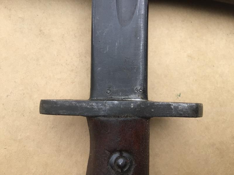 Australia WW2 Owen Bayonet - 1945 Dated. — image 5