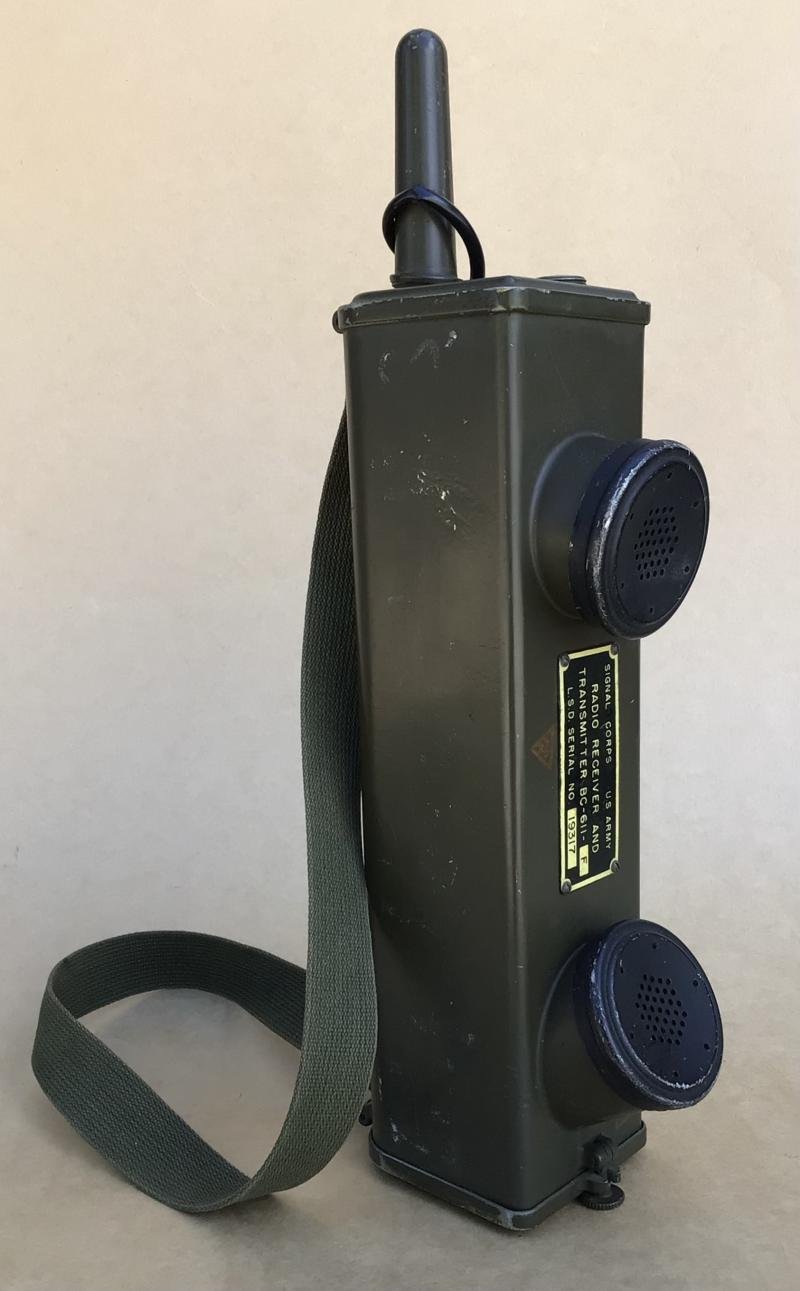 US WW2 'Walkie-Talkie Radio' — image 2