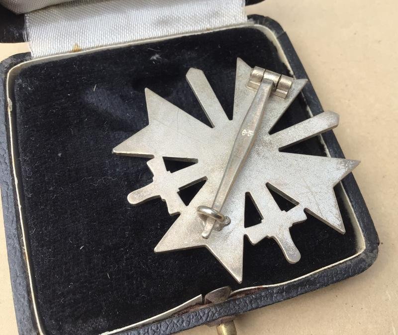 German WW2 Cased 1939 War Merit Cross 1st Class — image 4