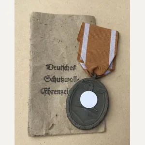 Germany WW2 West Wall Medal and Packet of Issue