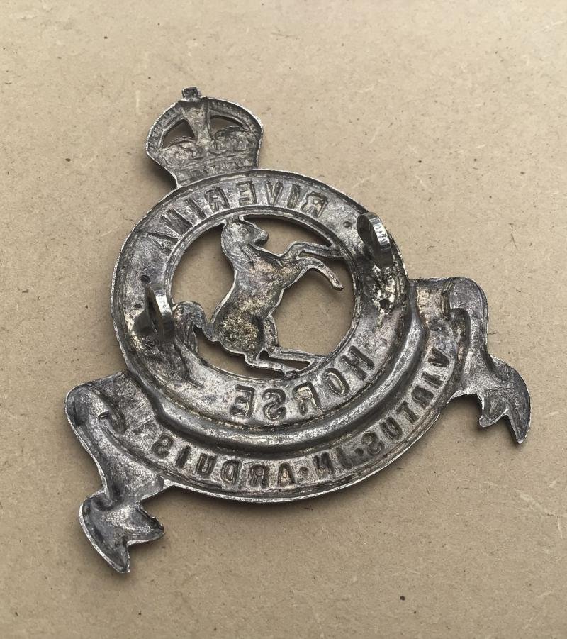 1930-42 21st Light Horse Regiment Hat Badge — image 2