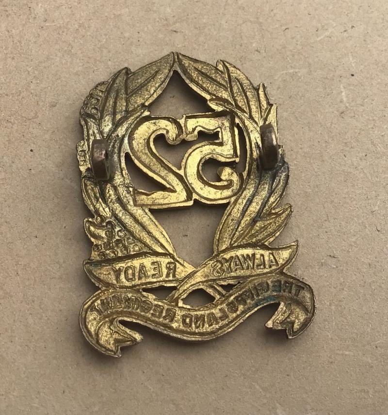 1930-42 52nd Infantry Battalion Collar Badge — image 3