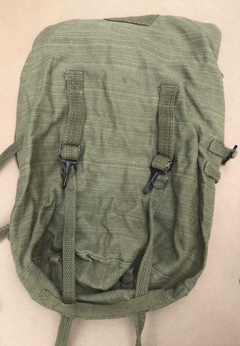 US WW2 Pack, Jungle, OD Green — image 2
