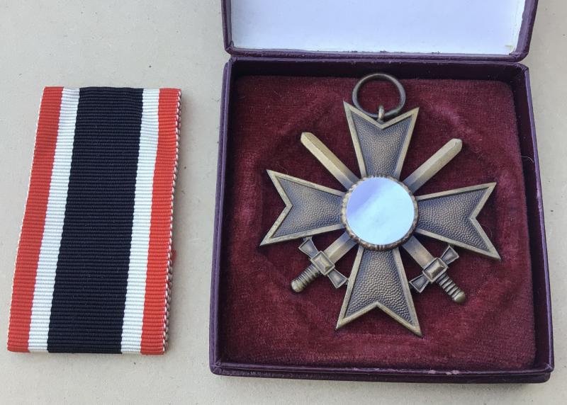 Germany WW2 Cased 1939 War Merit Cross 2nd Class — image 3