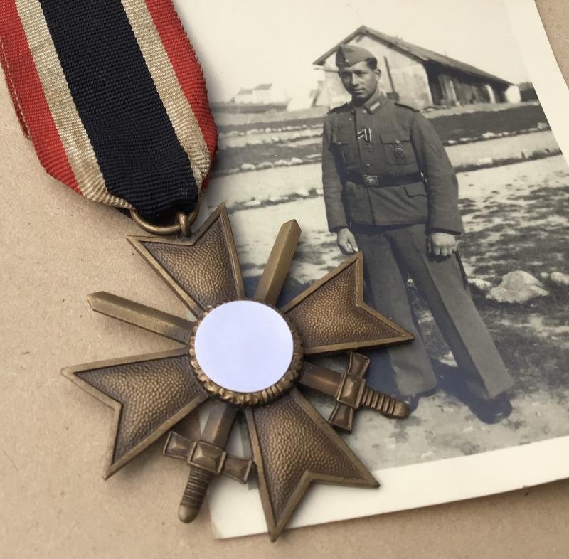 Germany WW2 1939 War Merit Cross 2nd Class With Swords — image 2