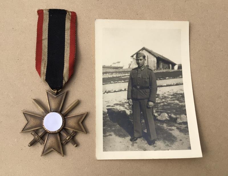 Germany WW2 1939 War Merit Cross 2nd Class With Swords — image 3