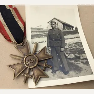 Germany WW2 1939 War Merit Cross 2nd Class With Swords