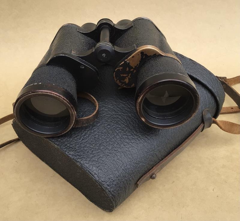 Original German WWII 7x50 Binoculars (Dienstglas) and Case 1943 — image 5