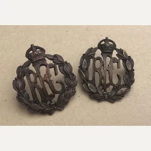WW1 Royal Flying Corps Officers Collar Badges