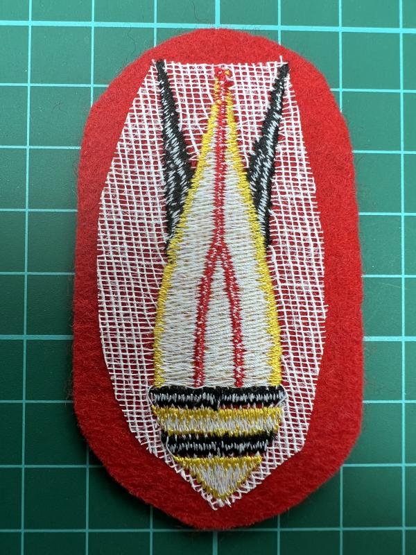 Belgium Bomb Disposal Trade Sleeve Badge — image 2