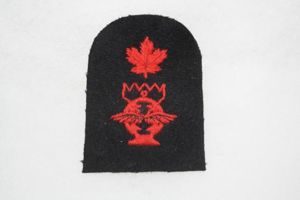 Royal Canadian Navy Electrical Tech Air Trade Badge WW2