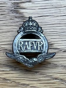 Royal Air Force Voluntary Reserve RAFVR Lapel Badge