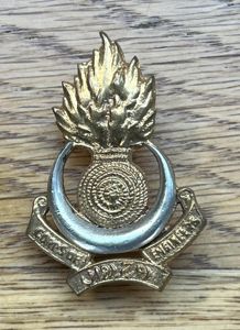 Pakistan Corps of Engineers Cap Badge