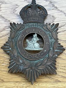 Norfolk Regiment Kings Crown Helmet Plate