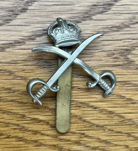 Army Physical Training Corps Kings Crown Cap Badge Original