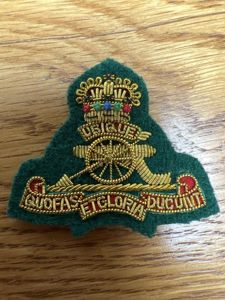 Commando Royal Artillery Officers Cap Badge