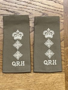 Queens Royal Hussars Colonels Rank Slides Pair