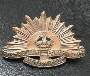 Australian Commonwealth Military Forces Collar Badge